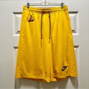 SOLD Nike Basketball Shorts NWT